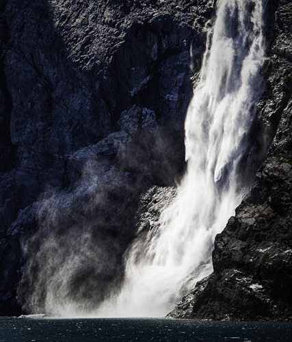 image_photo_soul_fleury_alaska_glacier_mountains_waterfall.jpg